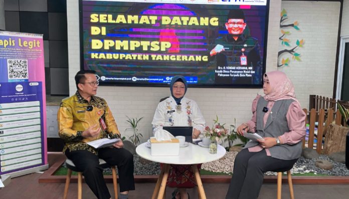 Talkshow publikasi dan desiminasi informasi di kantor DPMPTSP Kabupaten Tangerang