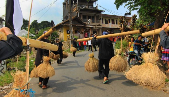 Tarian Rengkong (Foto/Indonesia Kaya)