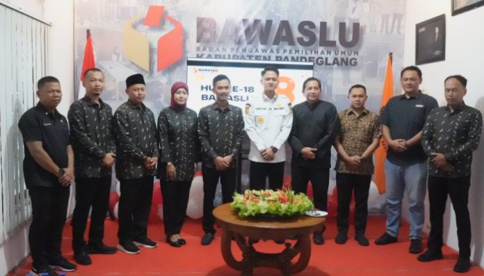 Wakil Bupati Pandeglang Iing Andri hadiri HUT ke-18 Bawaslu