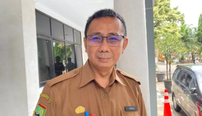 Kadis Lingkungan Hidup Kota Cilegon, Sabri Mahyudin (Foto: Bantentv.com/ Ali)