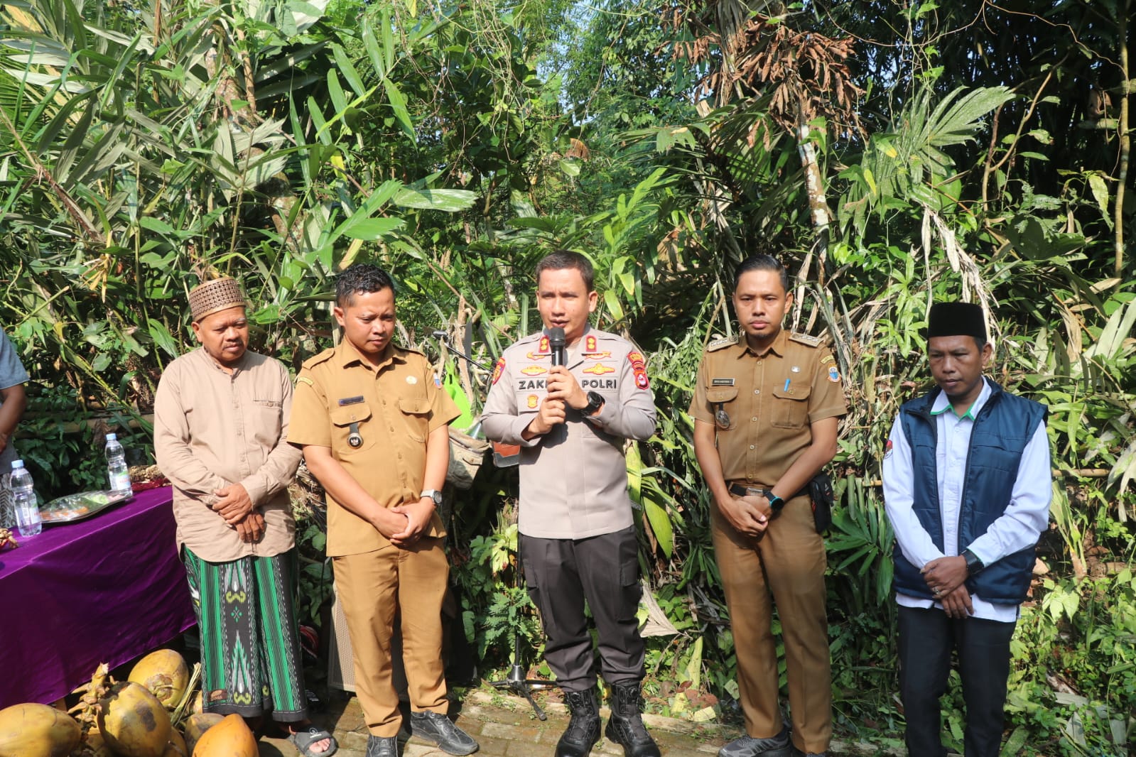 Polres Lebak membangun Jembatan Merah Putih untuk meningkatkan akses warga (Bantentv.com/ Riki)