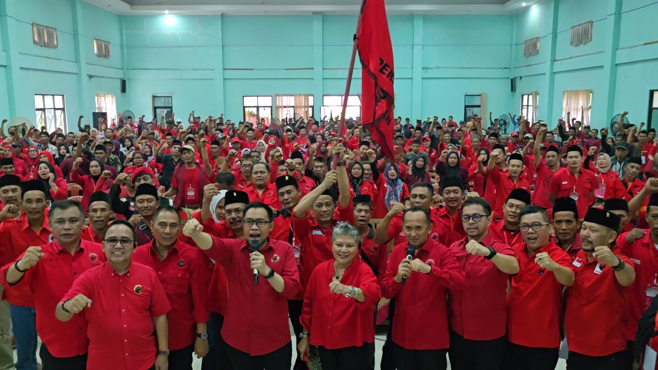 Gelar Musancab, Ribka Tjiptaning Lantik PAC PDI Perjuangan Se-Kabupaten Pandeglang