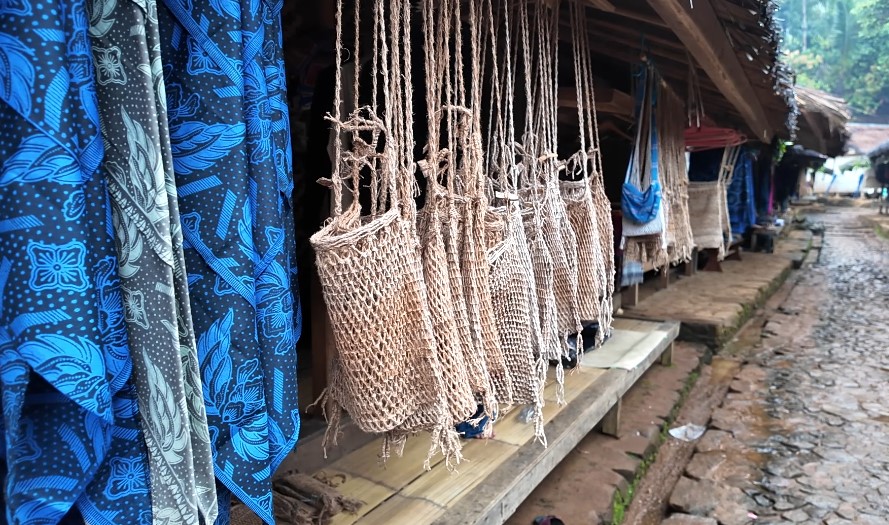 Tas Koja khas Baduy (Foto: Bantentv.com)