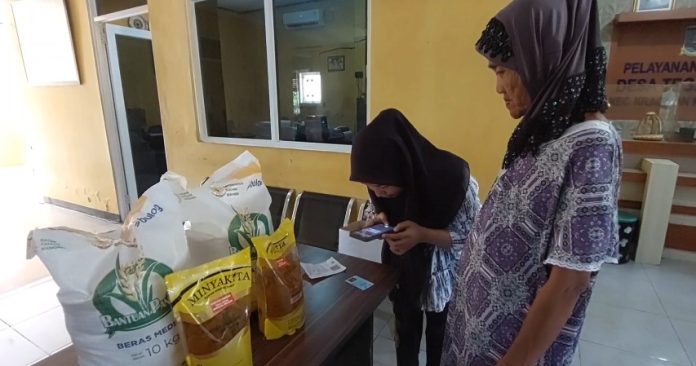 Penyaluran bantuan pangan di Kabupaten Serang terhambat (Foto: Bantentv.com/ Riki)