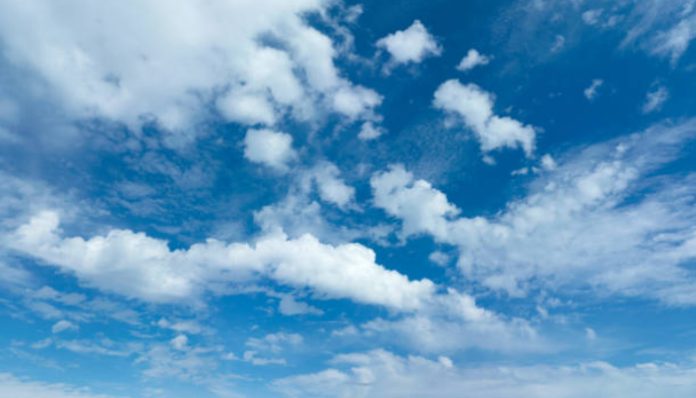 Cuaca cerah berawan didominasi kota serang (Foto/iStockphoto)