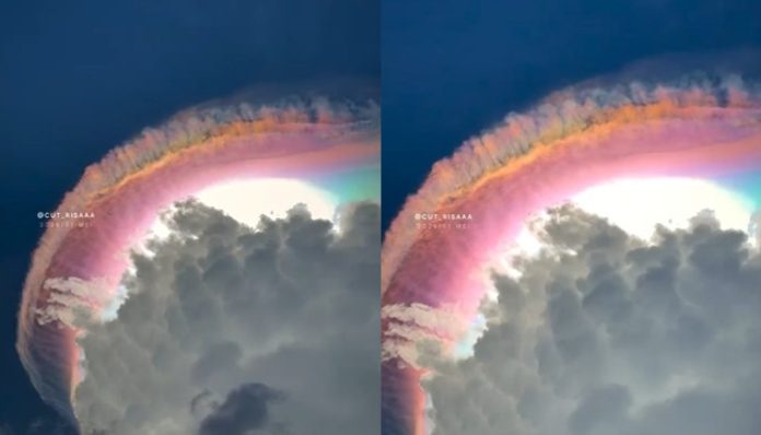 Awan pelangi di langit Jonggol Bogor (Foto: Instagram/ cut_risaaa)