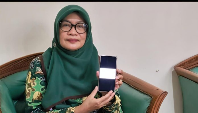 Kepala Bidang Pengarus Utamaan Gender dan Pemberdayaan Perempuan DP3AKB Kota Serang, Enung Subarningsih
