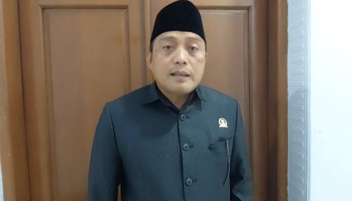 Ketua DPRD Kabupaten Serang, Bahrul Ulum