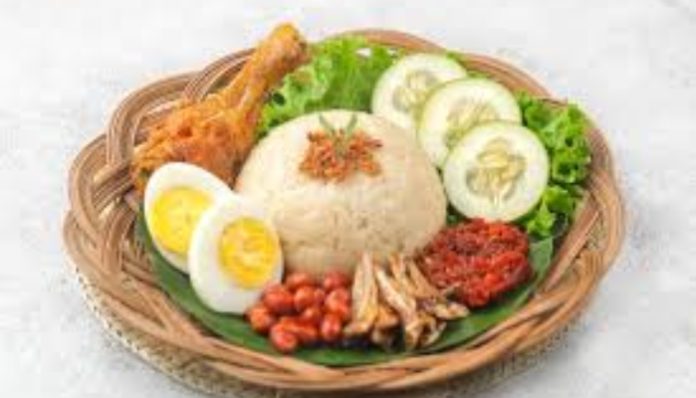Nasi Gemuk makanan khas perayaan waisak