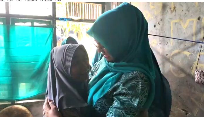 PKK Kota Serang Sambangi IRT di Cigoong