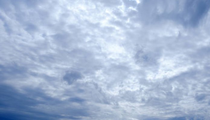 Prakiraan cuaca kota serang minggu berawan tebal