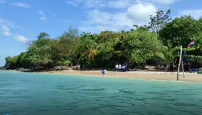 Pulau Merak Kecil Kota Cilegon
