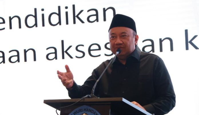 Wakil Ketua Komisi X DPR RI Lalu Hadiran Usul Seluruh Guru Diangkat Menjadi PNS
