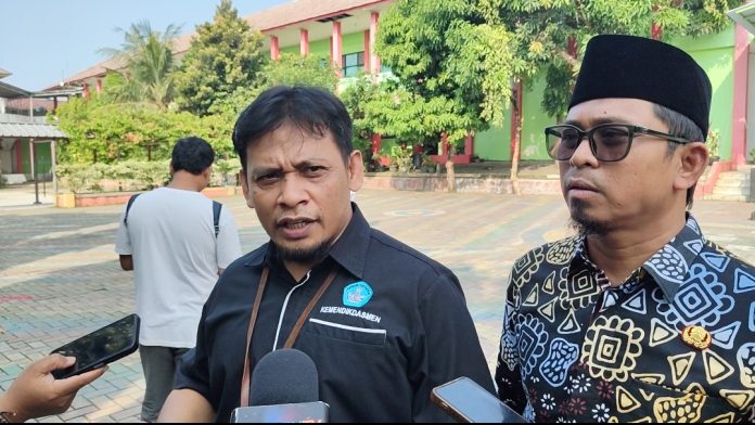 Ketua Tim Penjaminan Mutu Balai Penjaminan Mutu Pendidikan (BPMP) Provinsi Banten, Edi Sutanto (Foto: Bantentv.com/ Jaya)
