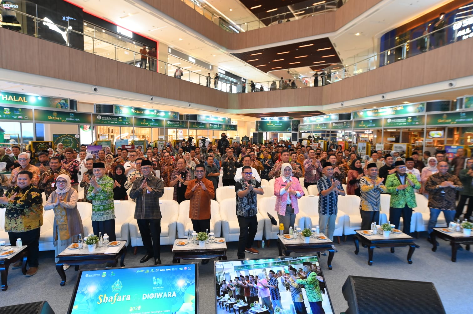 Kegiatan Sharia Festival Jawara (SHAFARA) dan Digital Jawara (DIGIWARA) Festival 2026 di Bintaro Jaya Xchange Mall 2 pada Jumat, 22 Mei 2026 (Foto: Bantentv.com/ Rangga)