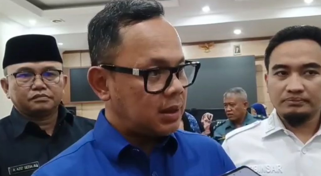 Wamendagri Bima Arya mendorong kepala daerah untuk membangun ekosistem kendaraan listrik (Foto: Bantentv.com/ Ali)