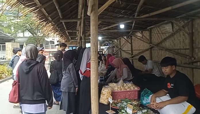 Festival Kuliner Mustikarasa