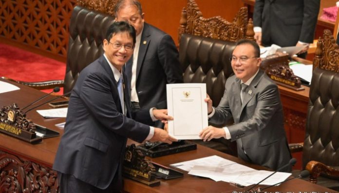 Menkeu RI Purbaya Yudhi Sadewa bersama Wakil Ketua DPR RI Sufmi Dasco Ahmad (Foto: Website resmi Kemenkeu RI)