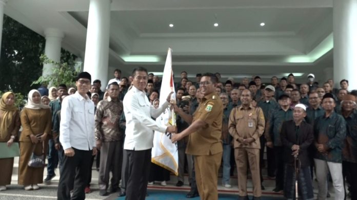 Gubernur Banten Andra Soni melepas kontingen Kontak Tani Nelayan Andalan (KTNA) Provinsi Banten