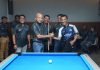 Kapolda Banten Irjen Pol Hengki melakukan pukulan perdana saat membuka Turnamen Billiard Kapolda Banten 2026 di WN Billiard, Kota Serang