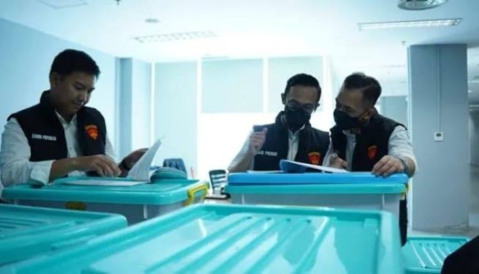 Kejari Kota Tangerang Geledah Kantor PT IAS (Foto/monitor indonesia)