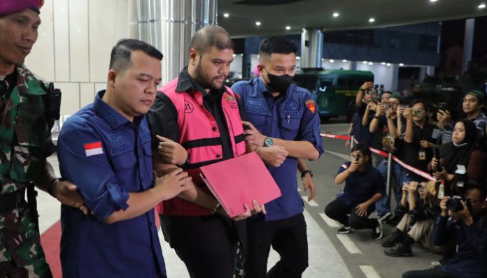 Ketua Yayasan Indonesia Food Security Review (IFSR), Glory Harimas Sihombing (GHS), ditetapkan sebagai tersangka baru oleh Kejaksaan Agung (Foto/Kejagung)