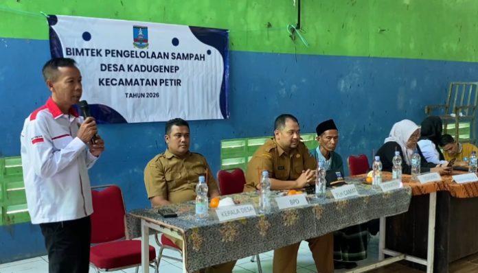 Pemdes Kadugenep Gelar Bimtek Pengelolaan Sampah