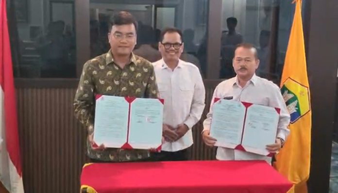 Pemerintah Kota (Pemkot) Serang melalui Perumdam Tirta Madani resmi menjalin kerja sama dengan PT Jaya Dinasty Indonesia (JDI)