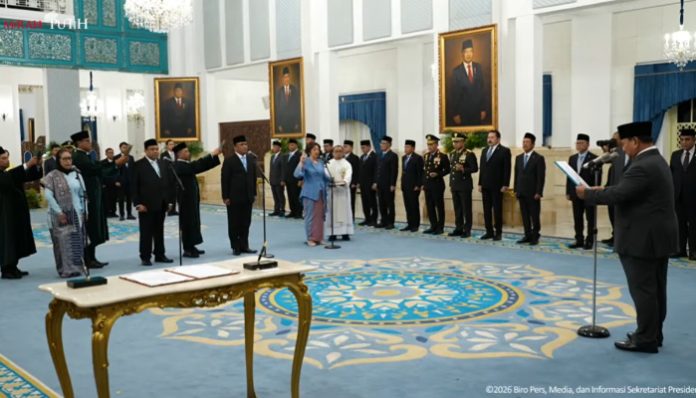 Prosesi pelantikan Kepala dan Wakil Badan Gizi Nasional