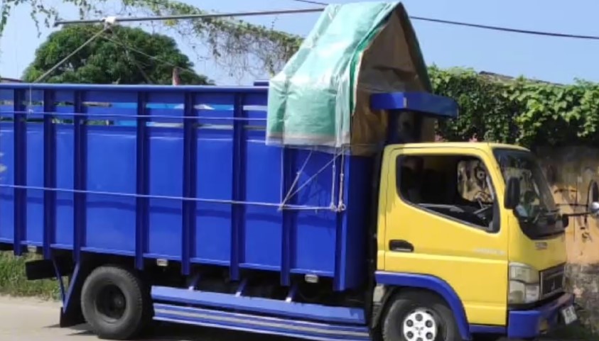 Mobil truk