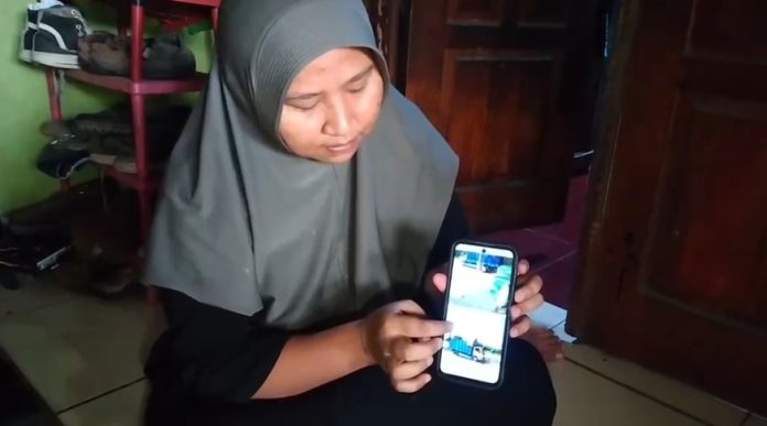 Sumarni, korban pencurian mobil truk