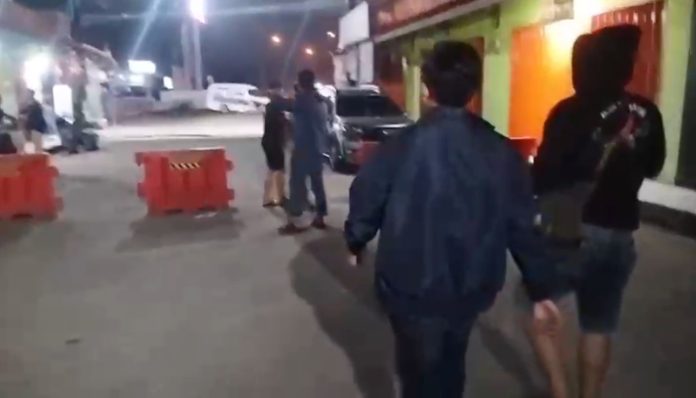 Seorang pria yang diduga pelaku curanmor ditangkap di Kampung Pabuaran, Desa Junti, Kecamatan Jawilan, Kabupaten Serang