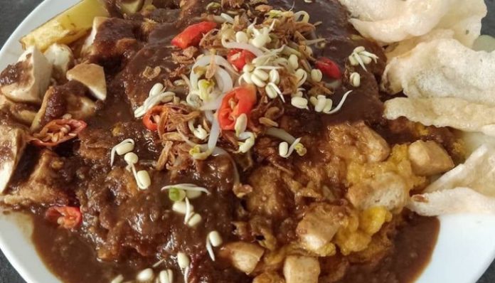 Tahu Tek Khas Surabaya yang Otentik (Foto/Pinterest)