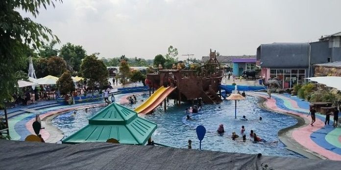 Suasana Binuang Waterpark