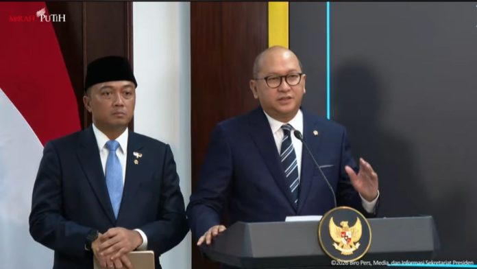 Menteri Investasi dan Hilirisasi sekaligus CEO BPI Danantara, Rosan Roeslani, dalam keterangan persnya di Istana Negara, Jakarta, Senin, 15 Juni 2026 (Foto: Tangkapan layar/ YouTube Sekretariat Presiden)