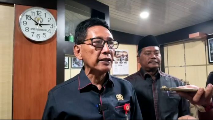 Sekretaris Fraksi PDI-P DPRD Kota Serang Edy Irianto