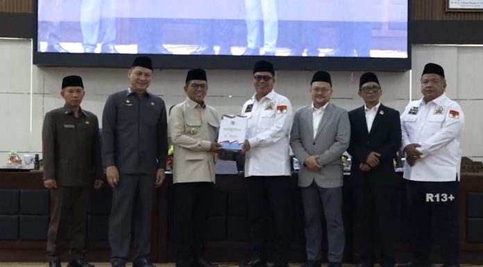 DPRD Banten menggelar Paripurna Penyampaian Hasil Pembahasan LHP BPK TA 2025
