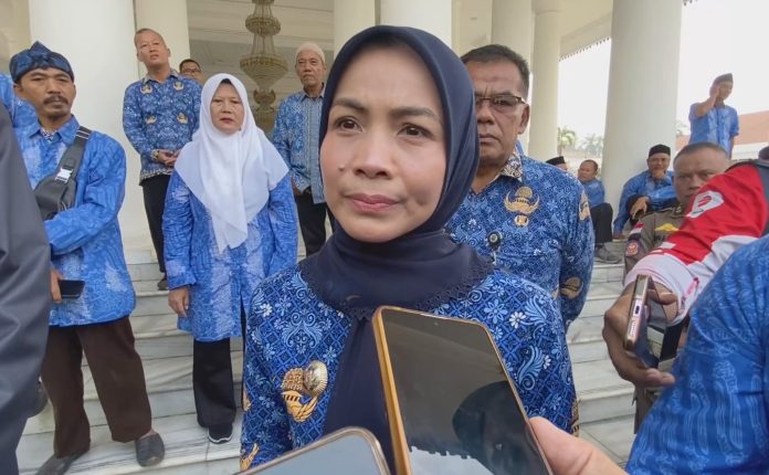 Bupati Serang Ratu Rachmatuzakiyah